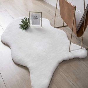 Πολυτελές Χαλί Δωματίου με Πλούσιο Πέλος και Μοντέρνο Σχέδιο