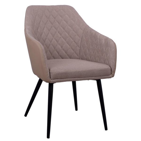 polythronaki-fb9852207-me-yfasma-mpez-pu